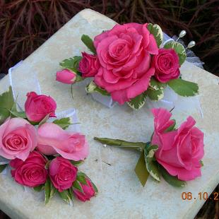 BF0089-Begonia Pink Boutonnier and Corsages