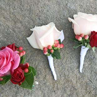 BF0591-Pink and Red Rose Corsage and Boutonnieres