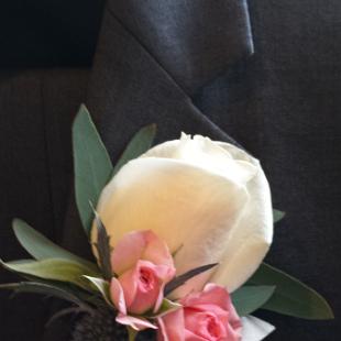BF0644-Romantic Garden Ivory and Pink Boutonniere