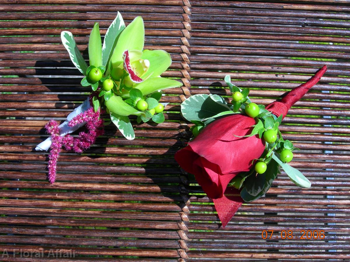 BF0097-Reds and Green Boutonnieres