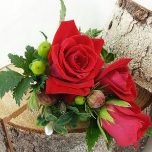 BF0663-Woodland Red Rose Corsage