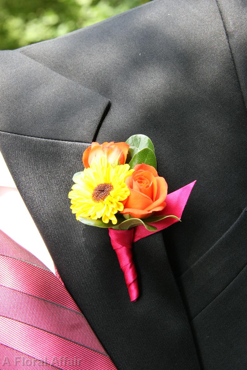 BF0503-Bright Fun Groomsmen's Boutonniere