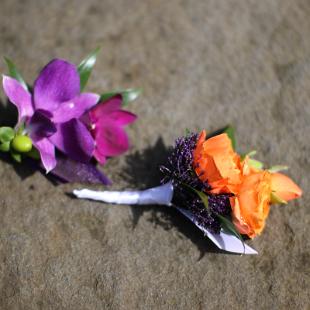 BF0454-Grape and Tangerine Boutonniere