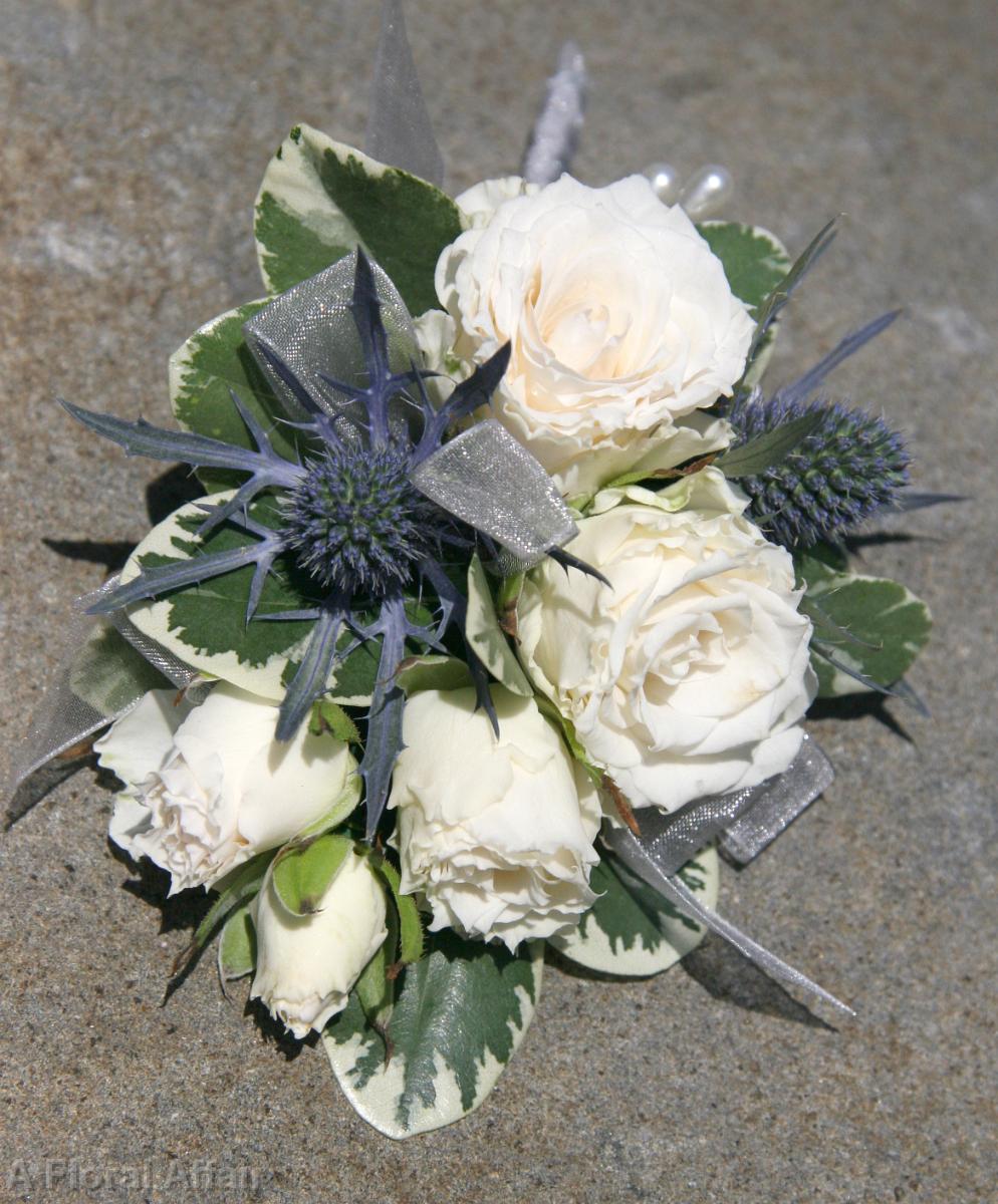 BF0571-Scottish Boutonniere