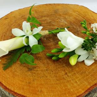 BF0717-White Freesia Woodland Boutonnieres