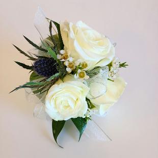 BF0811-White and Blue Corsage