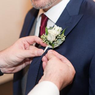 BF0826- White and Green Boutonniere