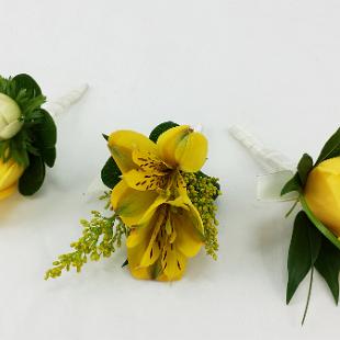 BF0700-Yellow Boutonnieres edited-2